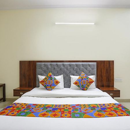 Fabexpress Asp Royal Residency Inn- Janakpuri Delhi  Exteriör bild