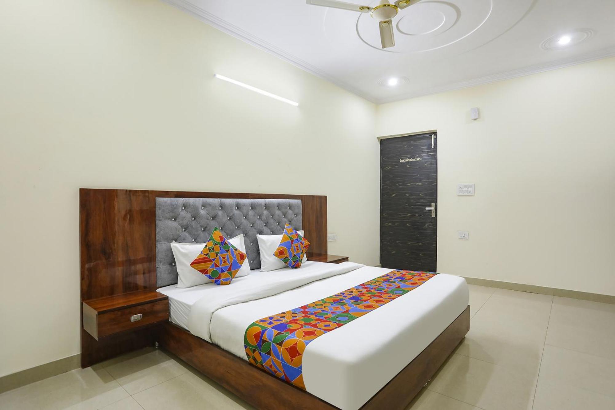 Fabexpress Asp Royal Residency Inn- Janakpuri Delhi  Exteriör bild
