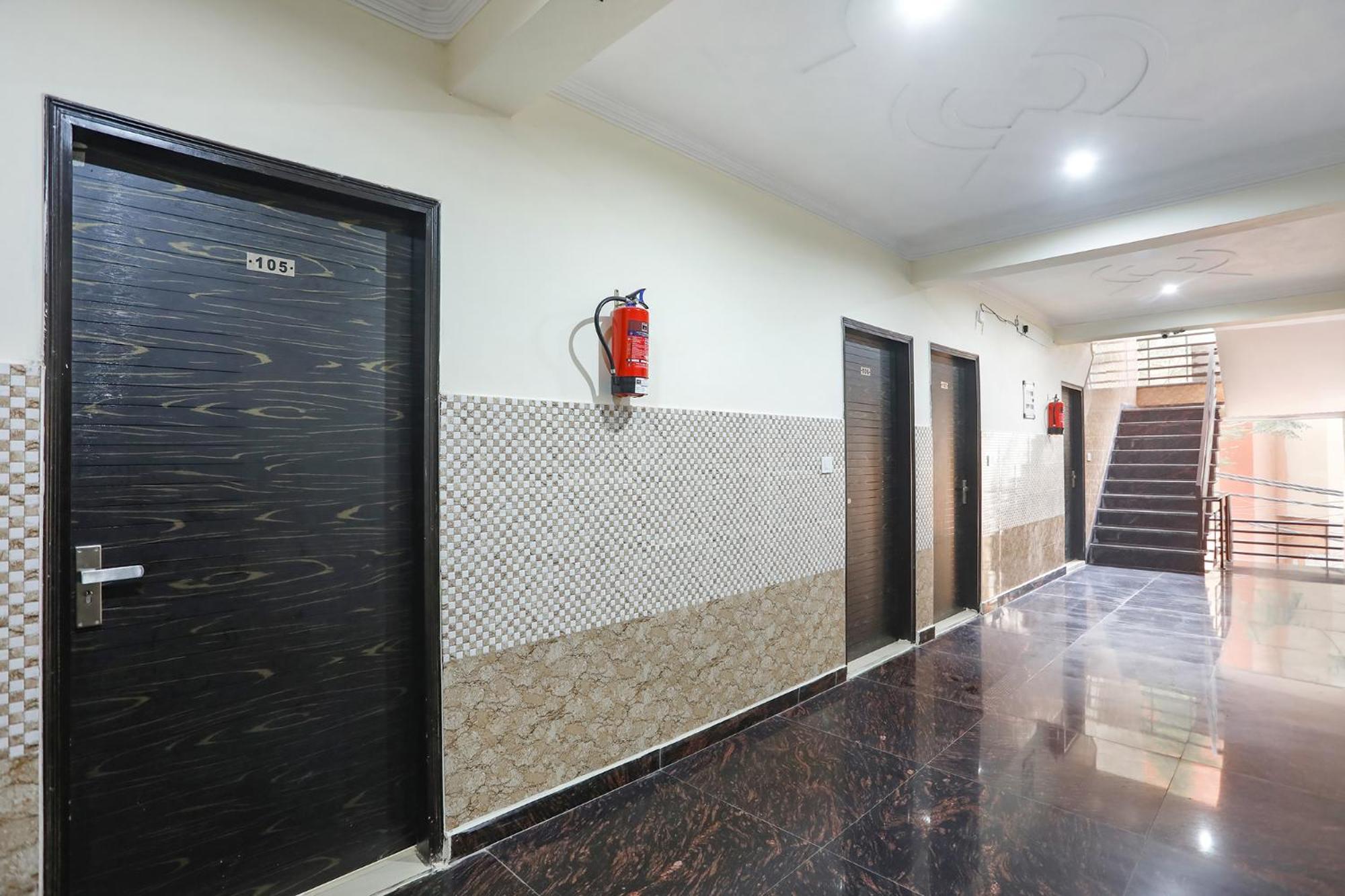 Fabexpress Asp Royal Residency Inn- Janakpuri Delhi  Exteriör bild