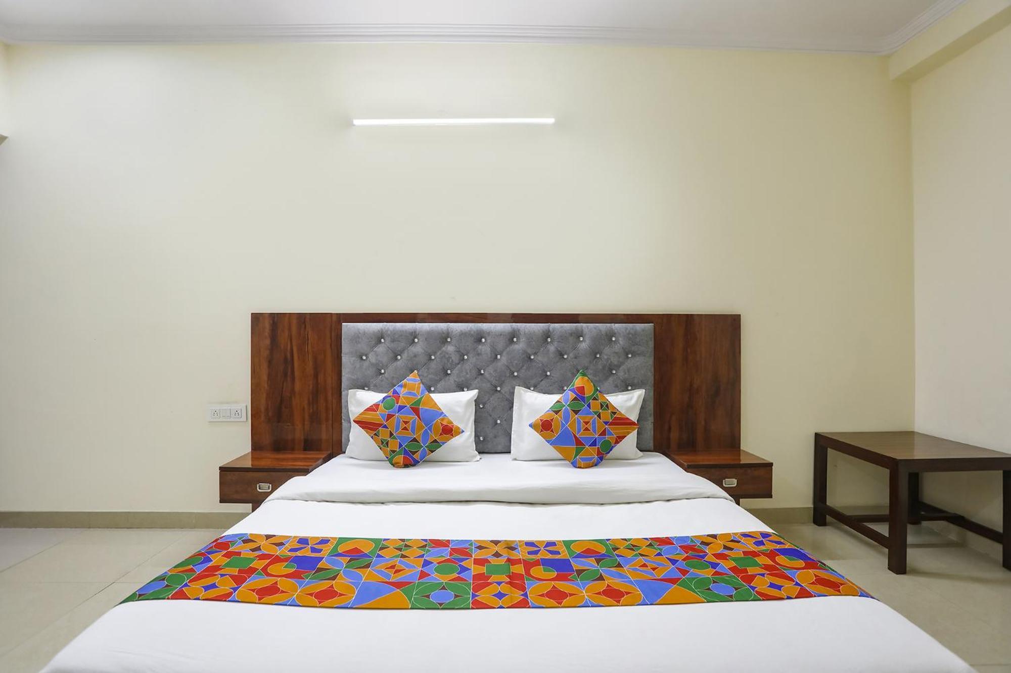 Fabexpress Asp Royal Residency Inn- Janakpuri Delhi  Exteriör bild