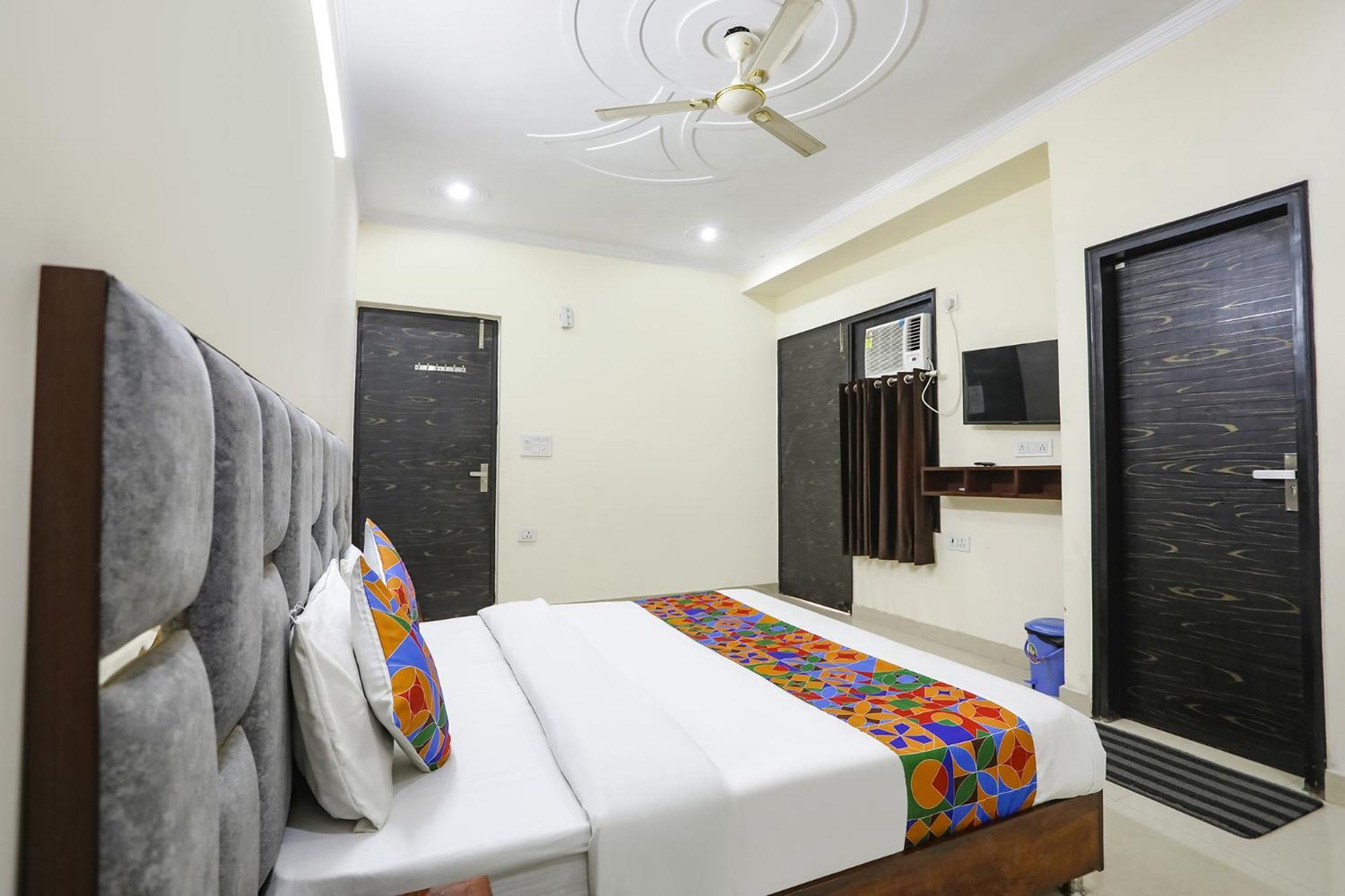 Fabexpress Asp Royal Residency Inn- Janakpuri Delhi  Exteriör bild