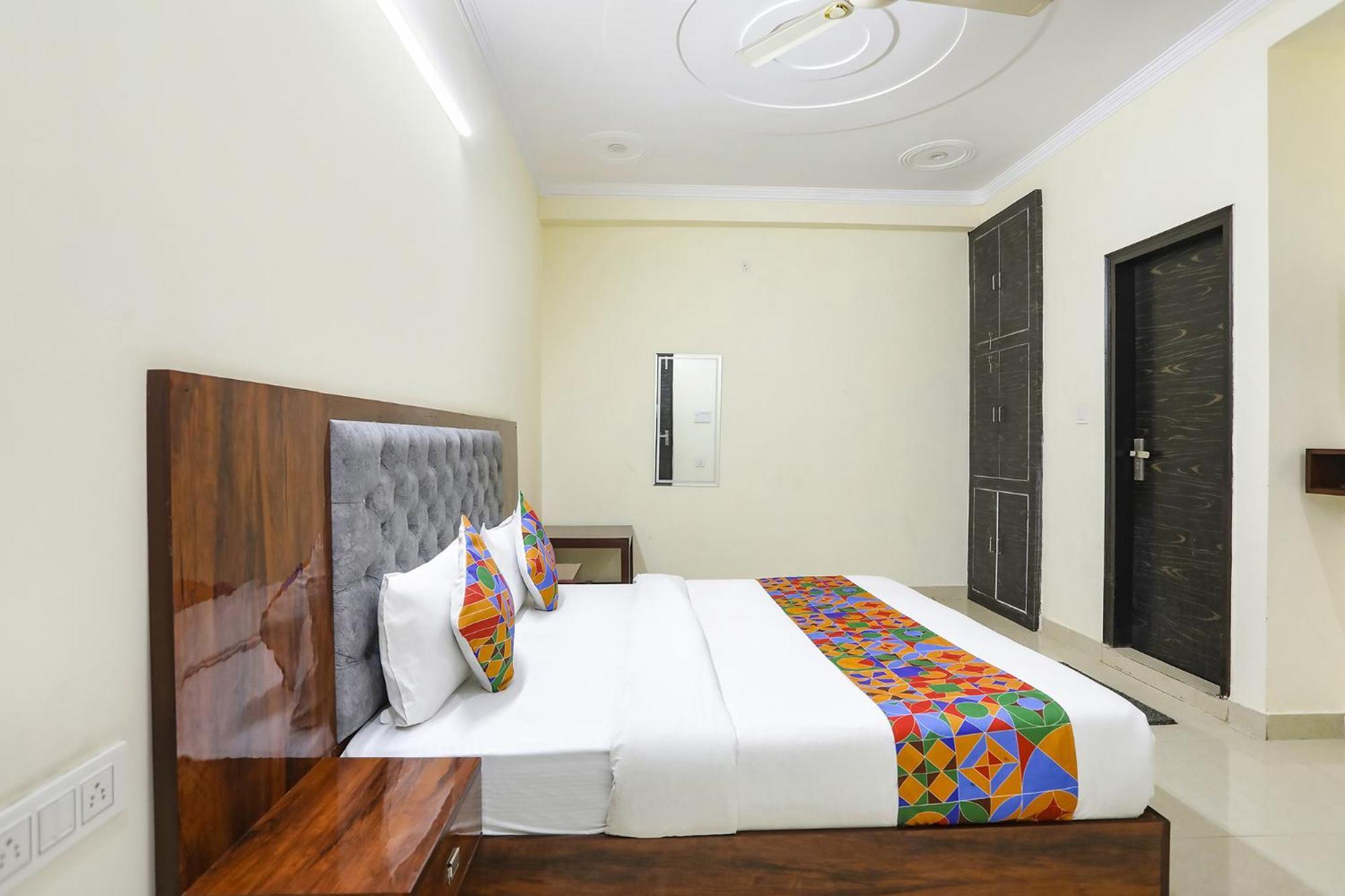 Fabexpress Asp Royal Residency Inn- Janakpuri Delhi  Exteriör bild