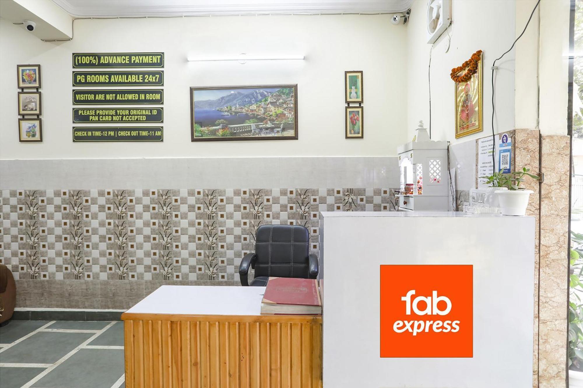 Fabexpress Asp Royal Residency Inn- Janakpuri Delhi  Exteriör bild