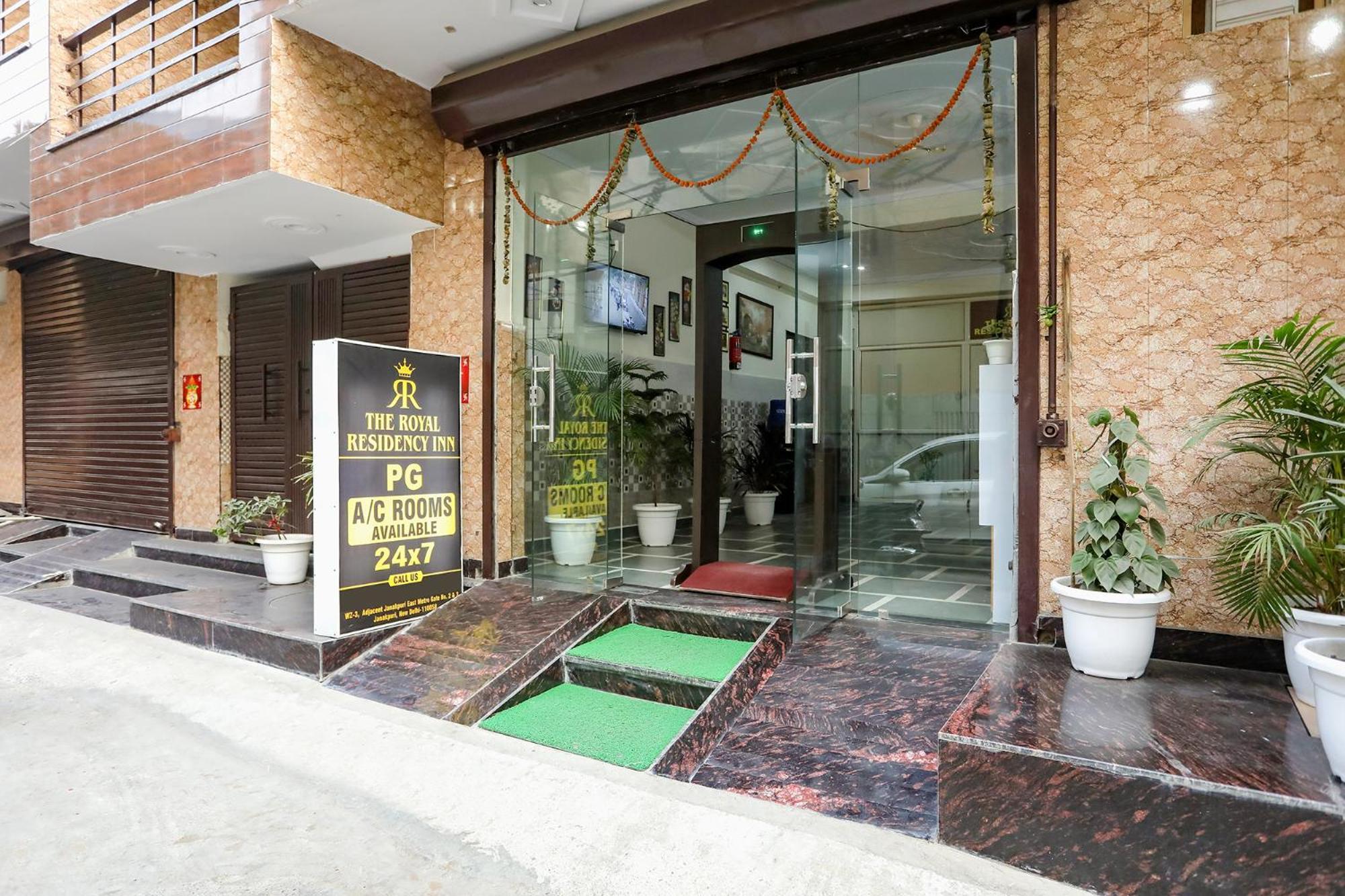 Fabexpress Asp Royal Residency Inn- Janakpuri Delhi  Exteriör bild